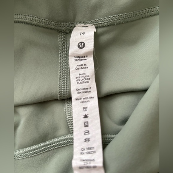 lululemon align leggings with pockets 25” - Picture 4 of 4